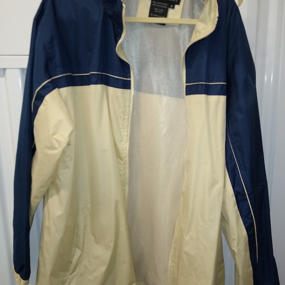 Men's windbreakers and jackets